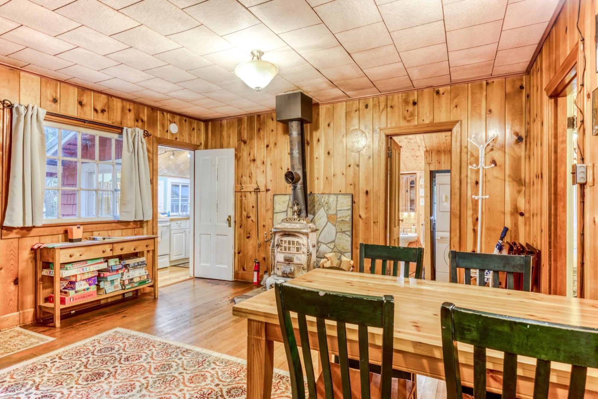 The Cedars Cabin Welches Buitenkant foto