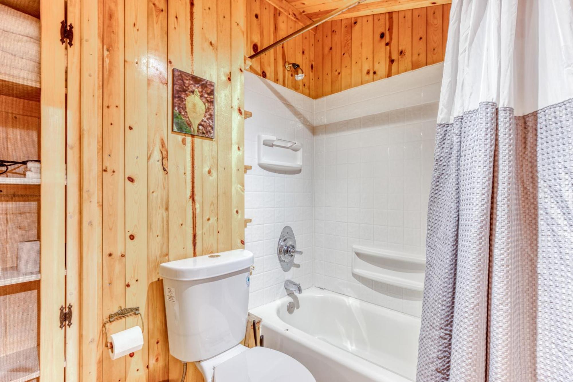 The Cedars Cabin Welches Buitenkant foto